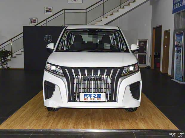 北京汽車制造廠 王牌M7 2022款 1.6L 長軸標(biāo)準(zhǔn)型 7座