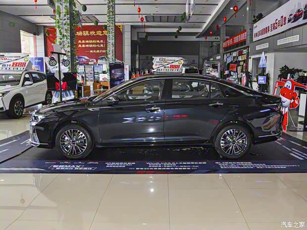 东风乘用车 奕炫MAX 2021款 1.5T 超级辣爸版 东风乘用车 奕炫MAX 2021款 1.5T 超级辣爸版