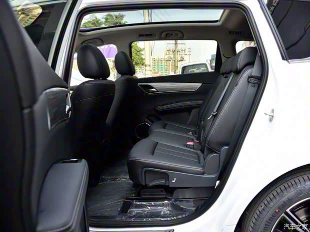 比亞迪 宋MAX新能源 2019款 DM 1.5T 智聯(lián)致耀型 7座 國VI