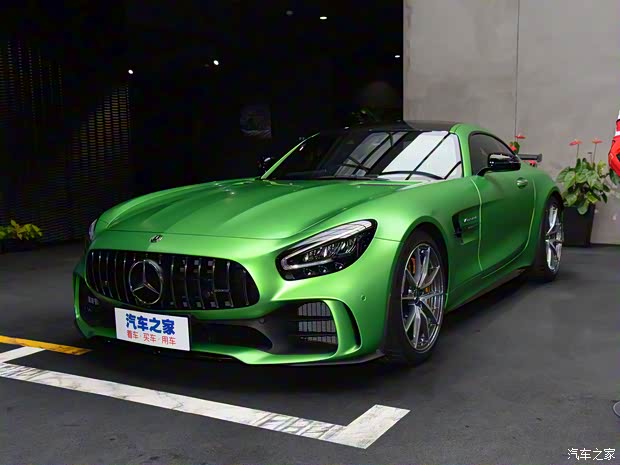 梅赛德斯-AMG AMG GT 2019款 AMG GT R 梅赛德斯-AMG AMG GT 2019款 AMG GT R