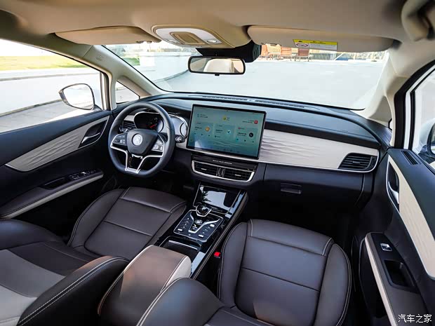 比亚迪 宋MAX新能源 2022款 DM-i 105KM 行政版