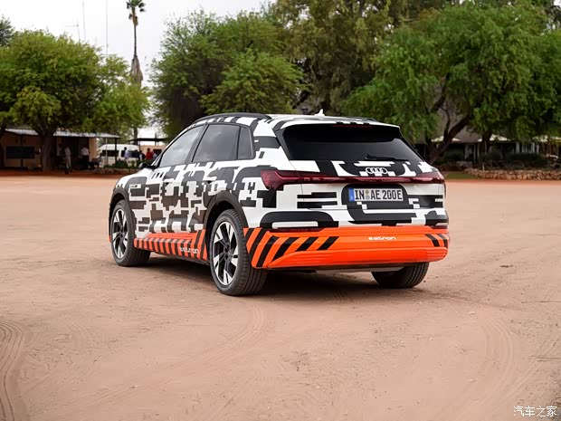 奥迪(进口) 奥迪e-tron 2018款 Prototype