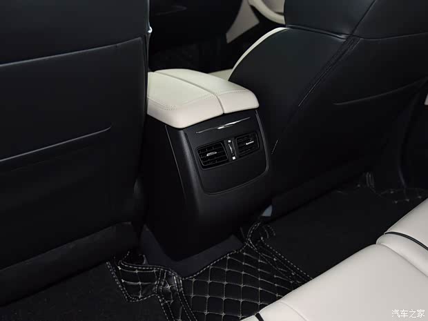 獵豹汽車 獵豹CS10 2019款 2.0T 自動(dòng)駕悅版