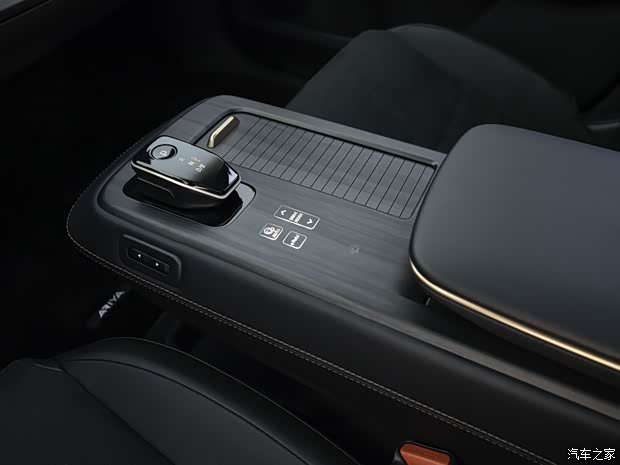 日產(chǎn)(進(jìn)口) Ariya 2021款 SL e-4orce 美國(guó)版