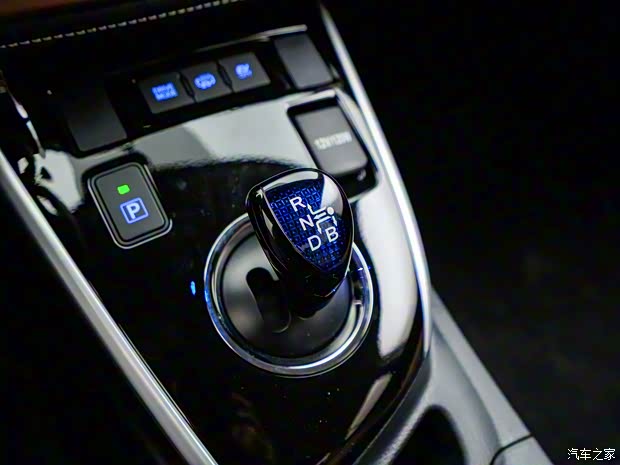 廣汽豐田 雷凌雙擎E+ 2019款 1.8PH GS CVT精英版