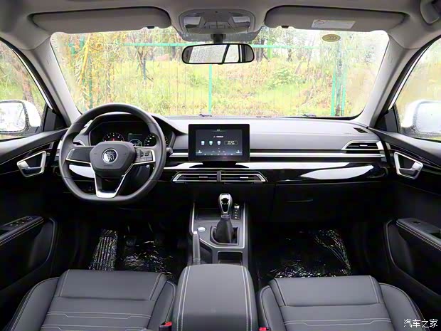 比亚迪 秦 2019款 1.5L 手动豪华型