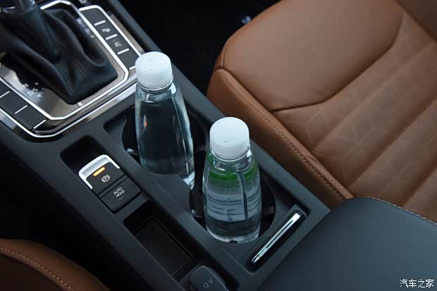 一汽-大众 一汽-大众CC 2021款 猎装车 380TSI 猎风版