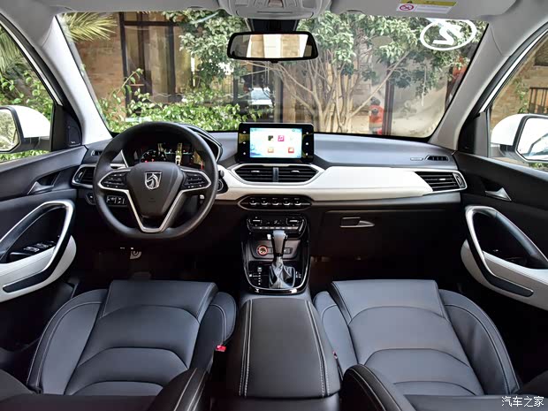 上汽通用五菱 宝骏530 2019款 1.5T CVT旗舰型