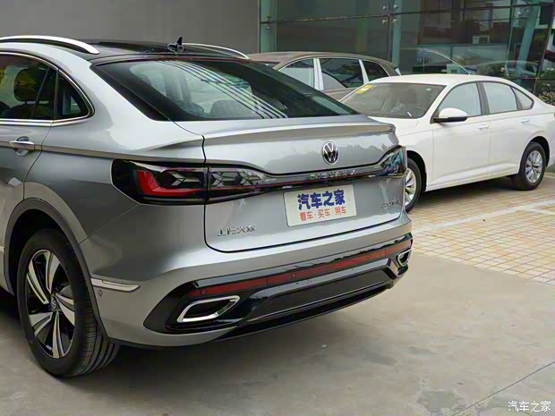 上汽大众 途观X 2021款 330TSI 两驱低配版 上汽大众 途观X 2021款 330TSI 两驱低配版