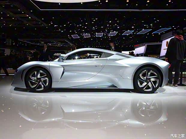 北汽新能源 ARCFOX-GT 2019款 基本型 北汽新能源 ARCFOX-GT 2019款 基本型