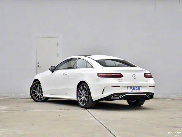 奔馳(進(jìn)口) 奔馳E級(jí)(進(jìn)口) 2023款 E 260 轎跑車