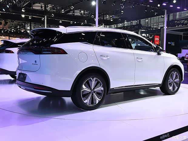 比亚迪 唐新能源 2018款 EV 高配 比亚迪 唐新能源 2018款 EV 高配