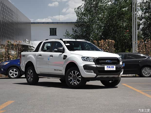 福特(进口) Ranger 2018款 3.2TDCi Wildtrak