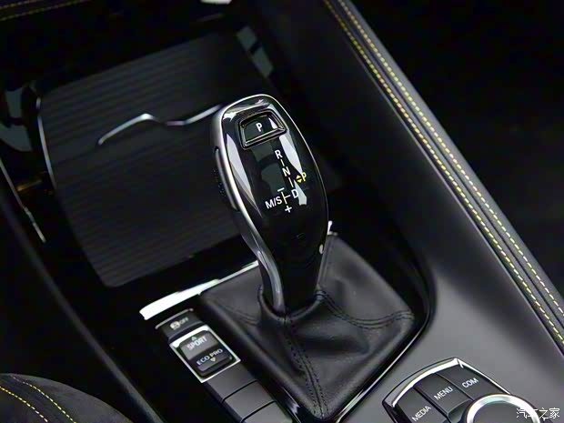 宝马(进口) 宝马X2(进口) 2019款 sDrive25i 尊享型M越野套装 国VI