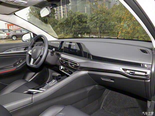 长安汽车 逸动 2020款 PLUS 百万版 1.6L GDI CVT豪华型