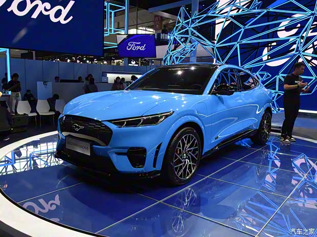 福特(进口) Mustang Mach-E 2020款 基本型 福特(进口) Mustang Mach-E 2020款 基本型