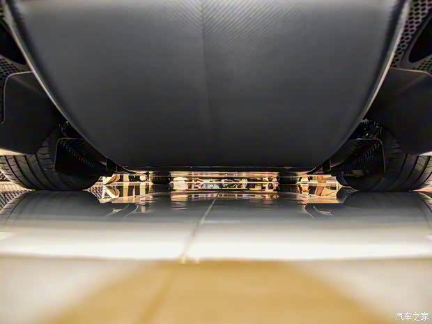 邁凱倫 邁凱倫Speedtail 2020款 基本型