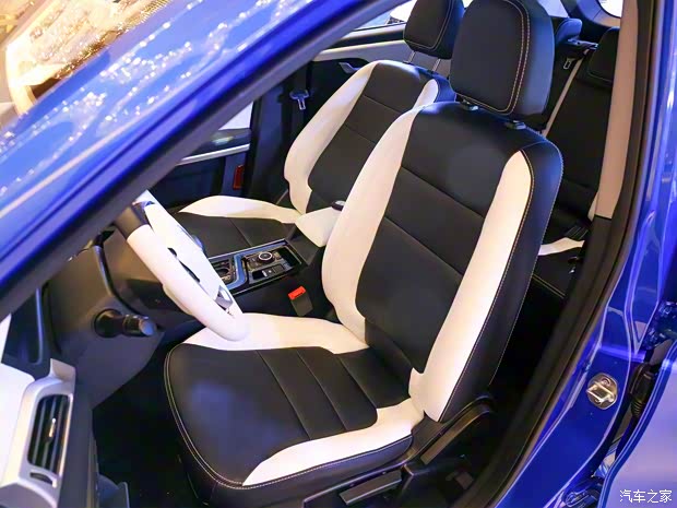 領(lǐng)途汽車 領(lǐng)途K-ONE 2018款 400 豪華型 領(lǐng)途汽車 領(lǐng)途K-ONE 2018款 400 豪華型