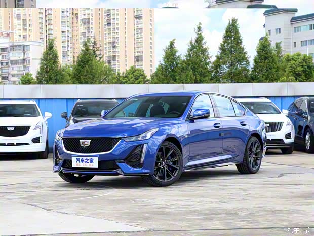 上汽通用凱迪拉克 凱迪拉克CT5 2022款 28T 鉑金超級(jí)輔助駕駛版