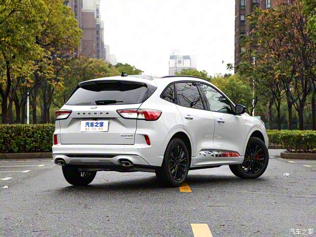 長安福特 銳際 2023款 EcoBoost 245 四驅(qū)縱享款ST-LINE Pro 長安福特 銳際 2023款 EcoBoost 245 四驅(qū)縱享款ST-LINE Pro