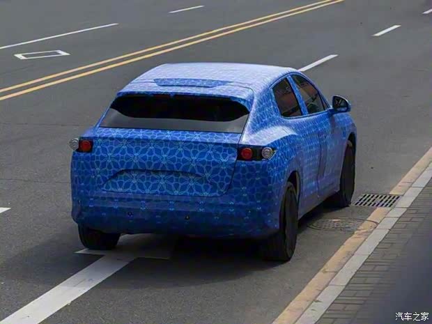 腾势汽车 腾势N7 2023款 基本型 腾势汽车 腾势N7 2023款 基本型