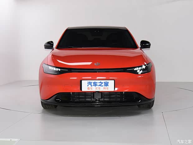 零跑汽车 零跑C01 2022款 630Pro 性能版 零跑汽车 零跑C01 2022款 630Pro 性能版