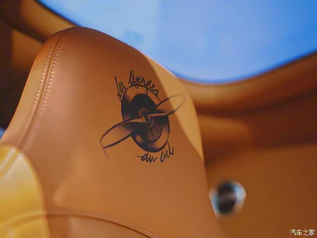 布加迪 Chiron 2021款 Sport Les Legendes du Ciel
