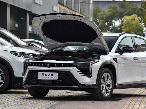 一汽奔腾 奔腾B70S 2022款 30TD 高配版