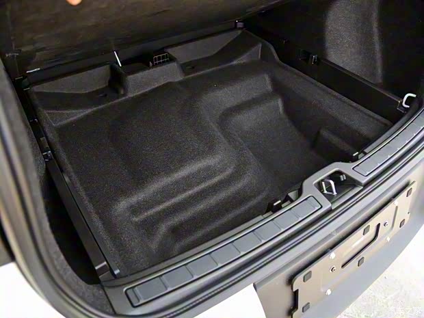 沃爾沃亞太 沃爾沃XC40新能源 2022款 P6 純電 兩驅(qū)基本型