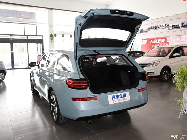 上汽通用五菱 新宝骏Valli 2021款 1.5T CVT那曲繁星