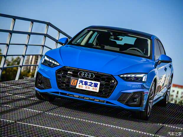 奥迪(进口) 奥迪A5 2021款 Sportback 45 TFSI quattro 臻选动感型