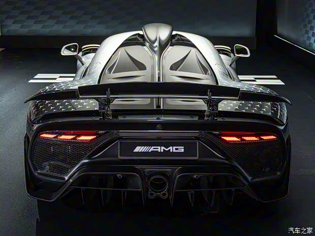 梅赛德斯-AMG AMG ONE 2023款 基本型