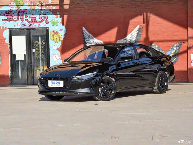 北京現(xiàn)代 伊蘭特 2021款 240TGDi DCT GLX黑騎士限量版