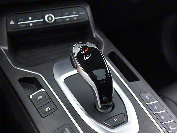 长城汽车 WEY VV5 2020款 1.5T 两驱智先锋