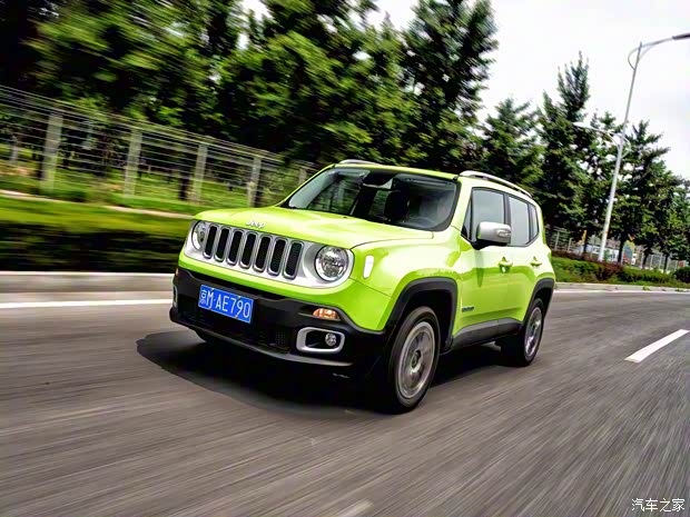 广汽菲克Jeep 自由侠 2018款 互联大屏版 180TS 自动四驱全能版
