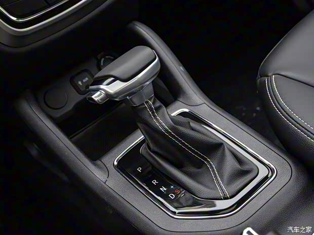 長(zhǎng)安汽車(chē) 長(zhǎng)安歐尚科賽5 2020款 基本型