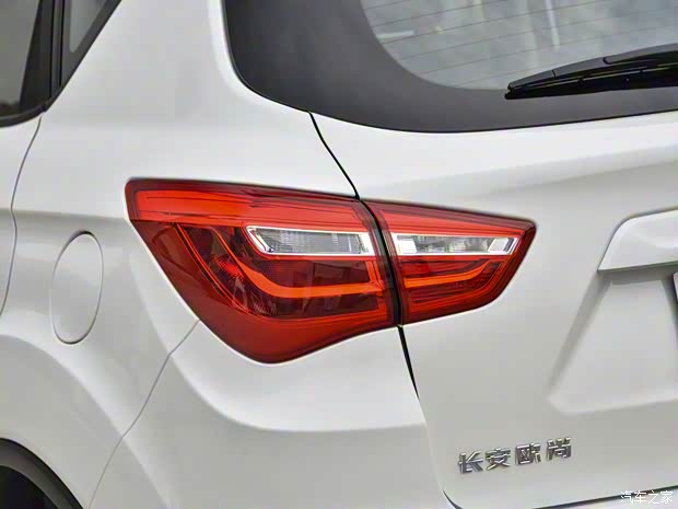 長(zhǎng)安汽車(chē) 長(zhǎng)安歐尚科賽5 2020款 基本型