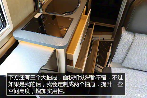 南京依维柯 依维柯欧胜 2018款 3.0T 自动客车14座手动门长轴高顶F1C 南京依维柯 依维柯欧胜 2018款 3.0T 自动客车14座手动门长轴高顶F1C