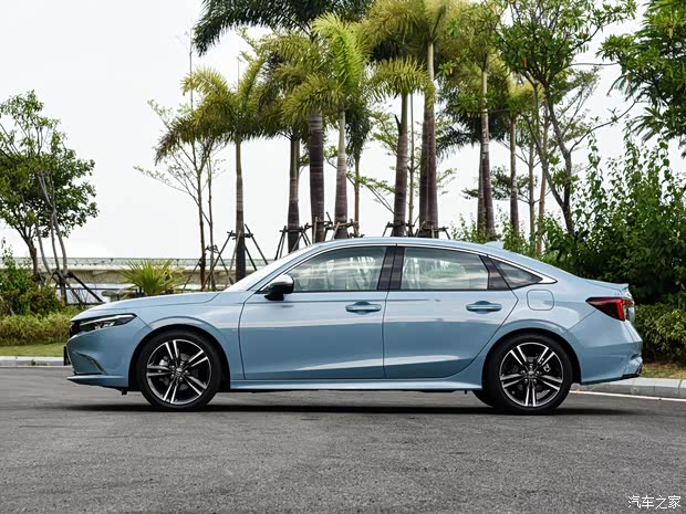 广汽本田 型格 2023款 2.0L e:HEV 高配版 广汽本田 型格 2023款 2.0L e:HEV 高配版