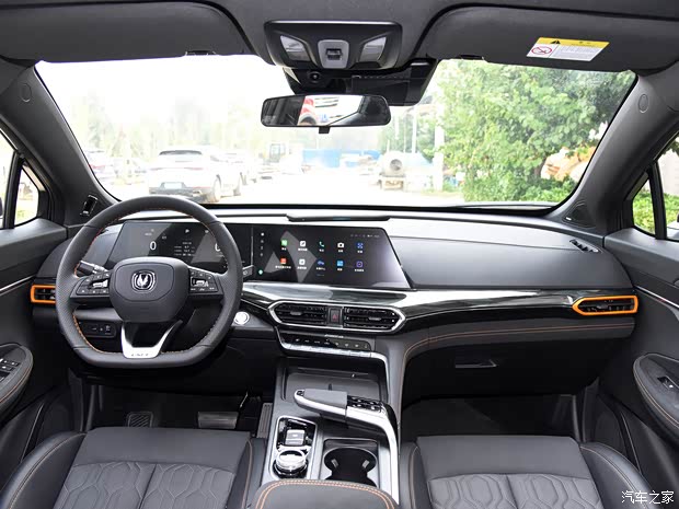 长安汽车 长安UNI-T 2022款 基本型 长安汽车 长安UNI-T 2022款 基本型