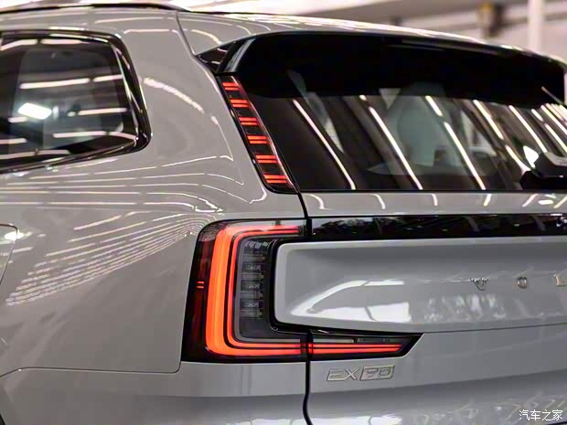 沃爾沃(進(jìn)口) 沃爾沃EX90 2023款 基本型