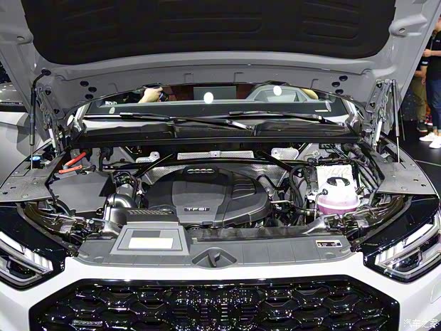 一汽-大众奥迪 奥迪Q5L Sportback 2021款 45 TFSI quattro