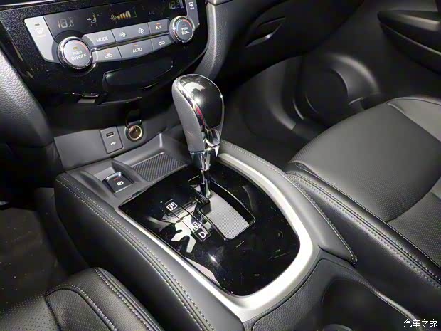 东风日产 奇骏 2021款 2.0L XL ITS 3rows CVT 2WD智联七座舒适版 东风日产 奇骏 2021款 2.0L XL ITS 3rows CVT 2WD智联七座舒适版