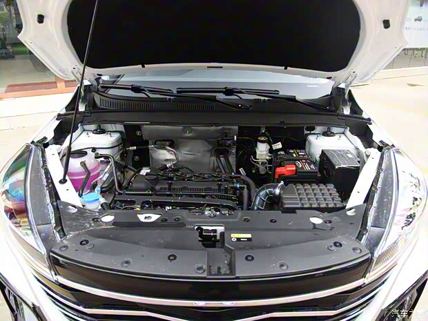 凯翼汽车 炫界 2020款 1.5L 手动悦 凯翼汽车 炫界 2020款 1.5L 手动悦