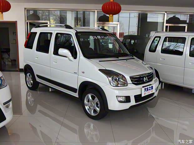 昌河铃木 北斗星X5 2019款 1.4L 精英版