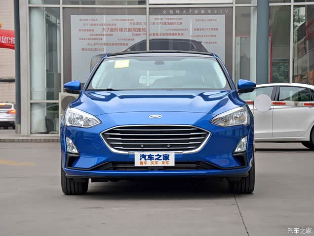 長(zhǎng)安福特 ?？怂?2019款 兩廂 EcoBoost 125 自動(dòng)鋒潮型 國(guó)V