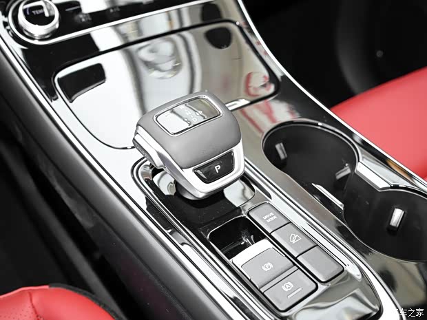 东风风行 风行T5 EVO 2022款 热浪版