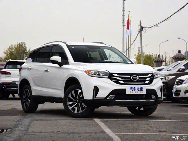 廣汽乘用車 傳祺GS4 2018款 235T 自動(dòng)兩驅(qū)精英百萬紀(jì)念版