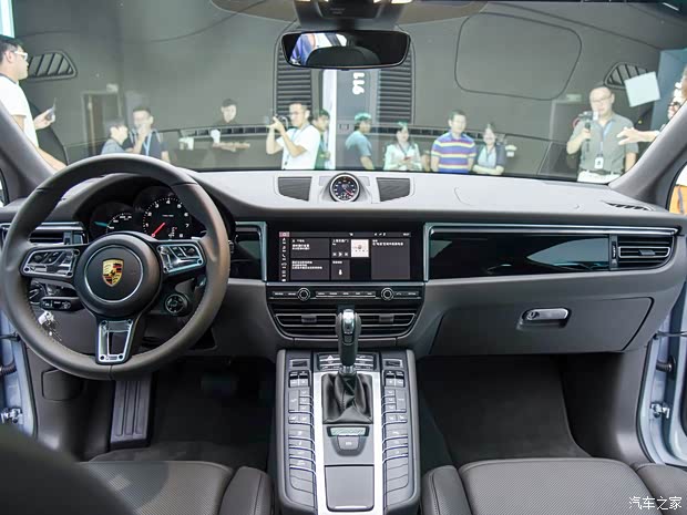 保時(shí)捷 Macan 2018款 Macan 2.0T