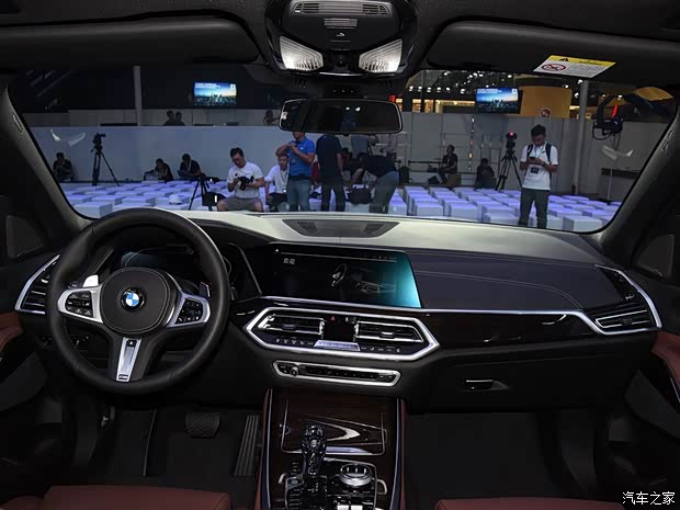 宝马(进口) 宝马X5 2019款 xDrive40i 尊享型 M运动套装